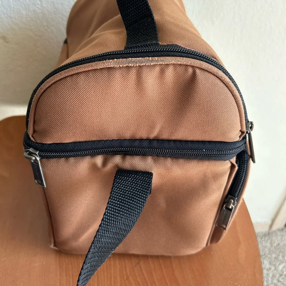 Carhartt Deluxe Dual Compartment
Insulated Lunch Cooler Bag - Picture 3 of 12